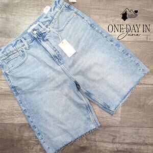 Good American Good Standard Raw Hem Bermuda Shorts Size 8